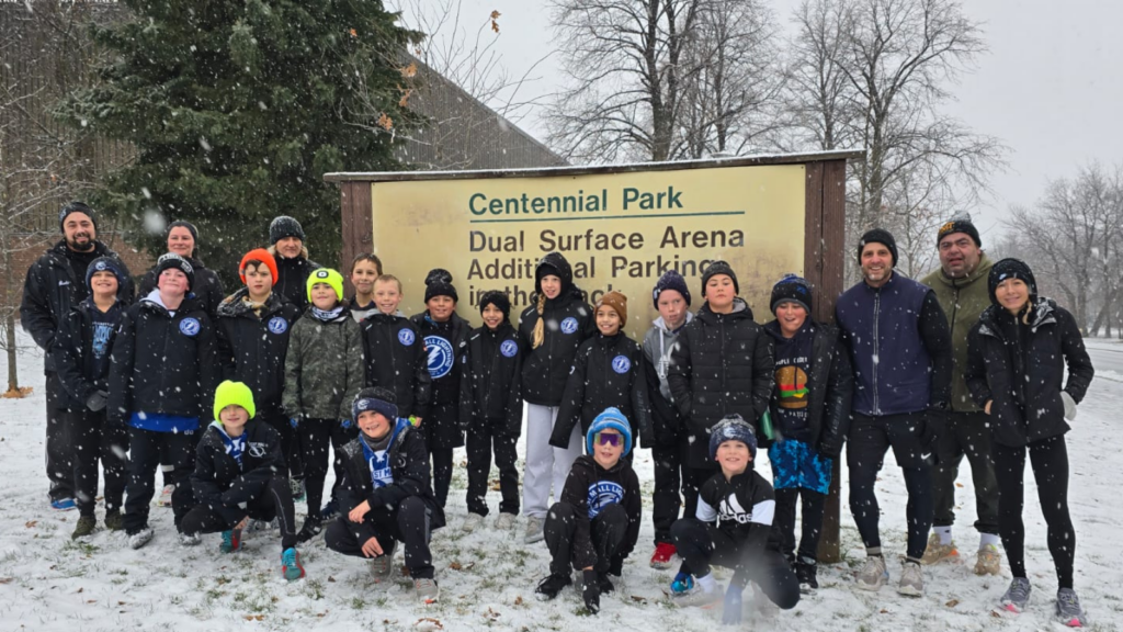 U11 AA West Mall Lightning Run in Support of Local Food Banks