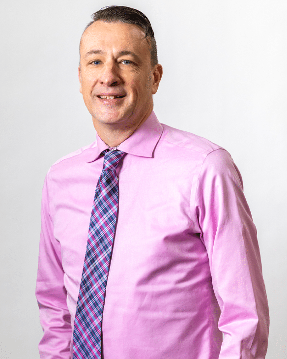 Peter Kourtis | Ext. 228